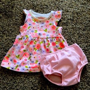 Orange floral 0-3 month, EUC